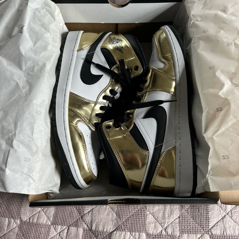 Nike Air Jordan Metallic Gold and White High-Tops